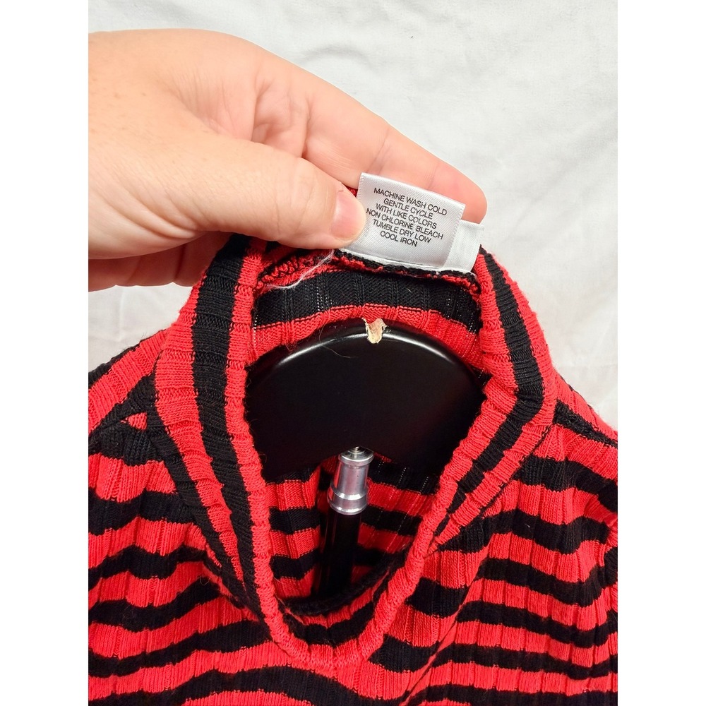 American Girl VIntage Y2K Kids Red Black Striped Mock Neck Ribbed Knit Top Small - Picture 5 of 7